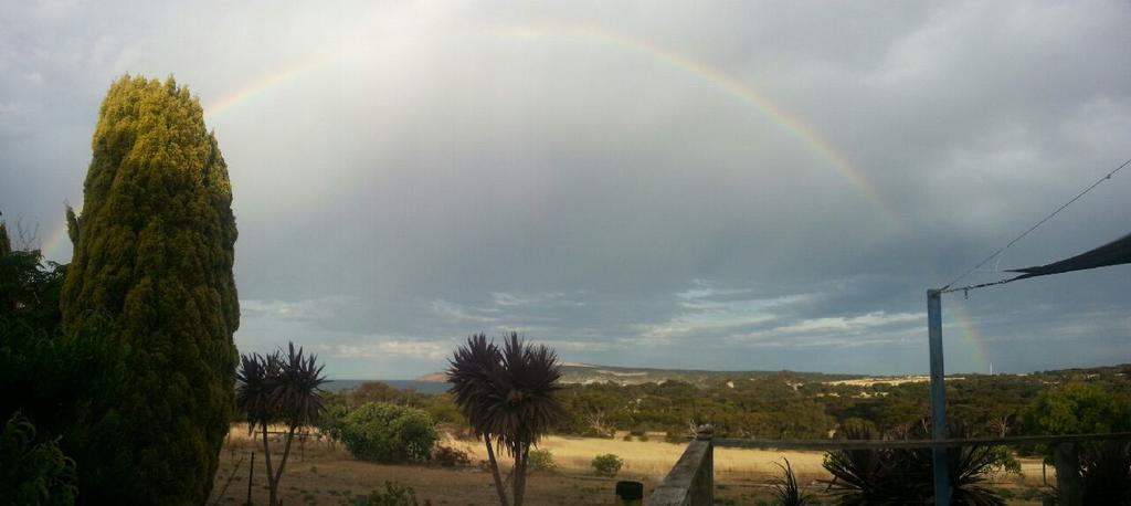 Salty Air Apartments Kingscote Kangaroo Island エクステリア 写真